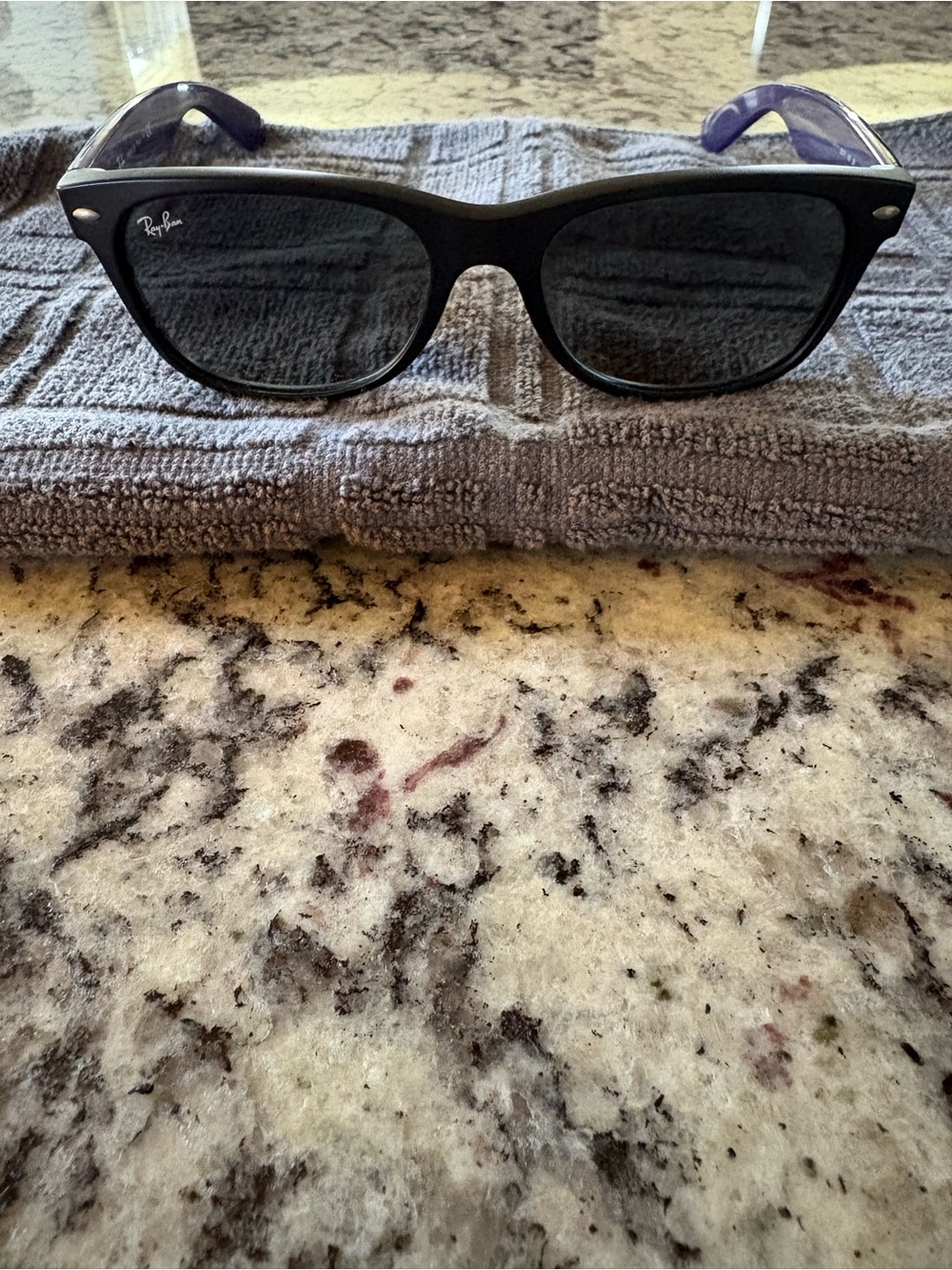 Ray-Ban Wayfarer Mod two-tone Frame Sunglasses